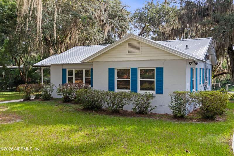 2 bedroom Single Family Residence at 915 S 13th Street, Metes & Bounds, Palatka — photo 3