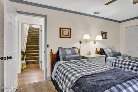 1091 13th Street, Jacksonville Beach FL - photo 11 of 23