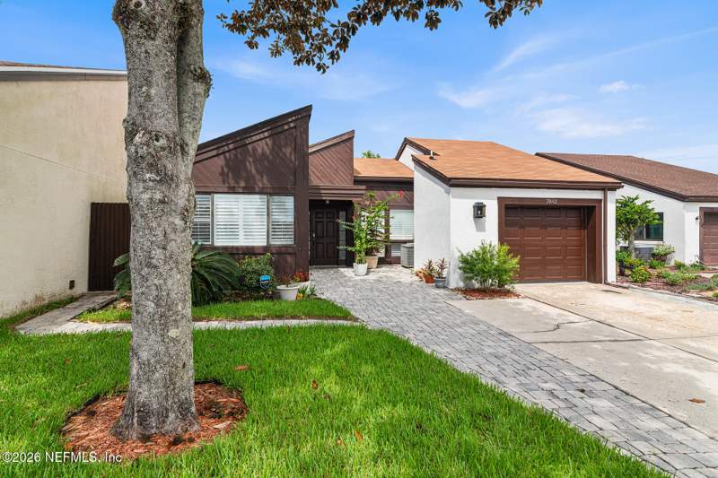 3 bedroom Single Family Residence at 7842 Linkside Drive, Linkside At Baymeado, Jacksonville — photo 3