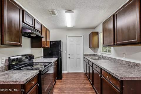 4979 Tan Street, Jacksonville FL - photo 16 of 41