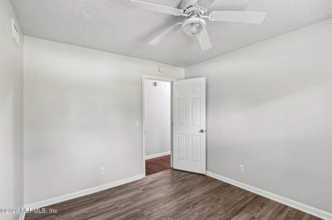 4979 Tan Street, Jacksonville FL - photo 20 of 41