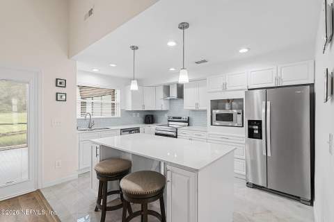 7842 Linkside Drive, Jacksonville FL - photo 12 of 25