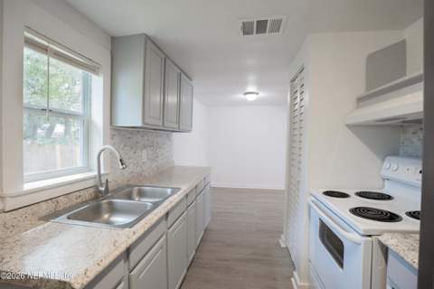716 S 12th Street, Fernandina Beach FL - photo 13 of 28