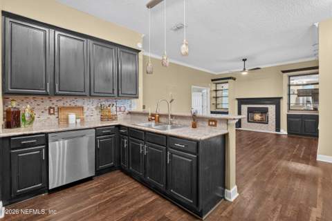513 New Brunswick Terrace, Jacksonville FL - photo 18 of 70