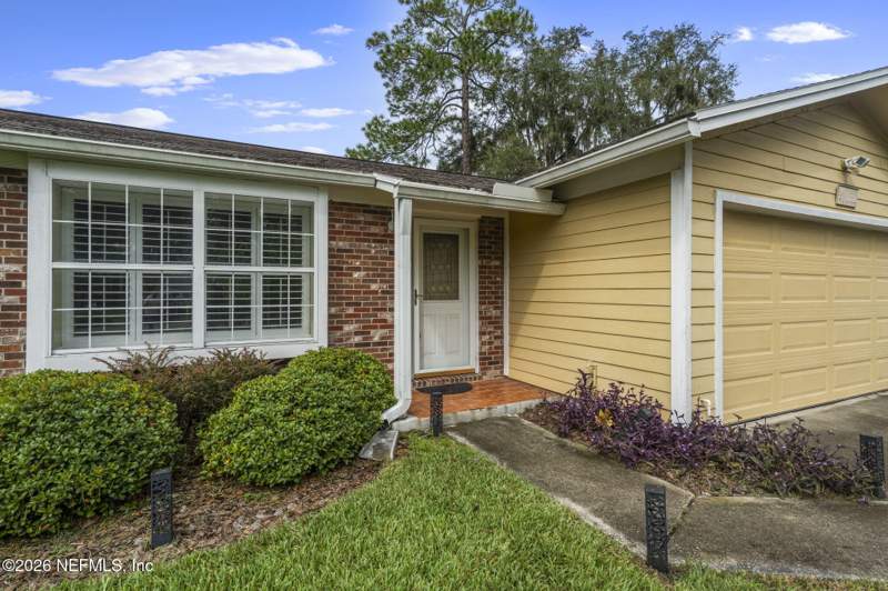 3 bedroom Single Family Residence at 11546 Woodglen Way, Mandarin Lakes, Jacksonville — photo 2