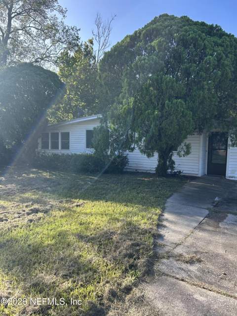6812 Tango Lane, Jacksonville FL - photo 7 of 49