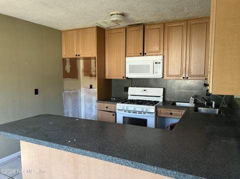 6812 Tango Lane, Jacksonville FL - photo 19 of 49
