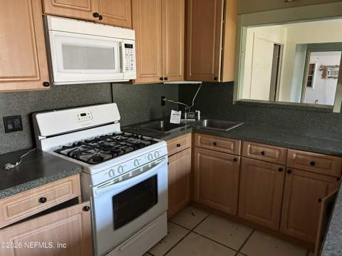 6812 Tango Lane, Jacksonville FL - photo 21 of 49