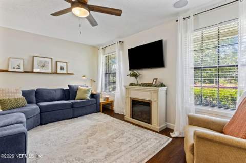 12977 Silver Oak Drive, Jacksonville FL - photo 21 of 46