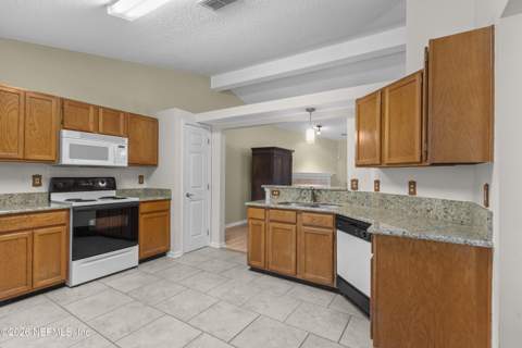 12490 Windy Willows Drive, Jacksonville FL - photo 21 of 59