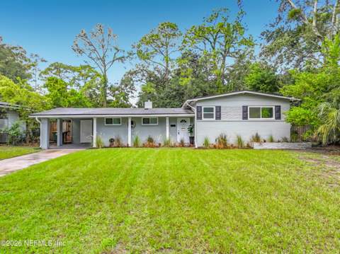 7214 Poinciana Avenue, Jacksonville FL - photo 6 of 41
