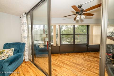 1071 Edgewood Avenue #302, Jacksonville FL - photo 11 of 26