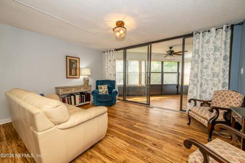 1071 Edgewood Avenue #302, Jacksonville FL - photo 12 of 26