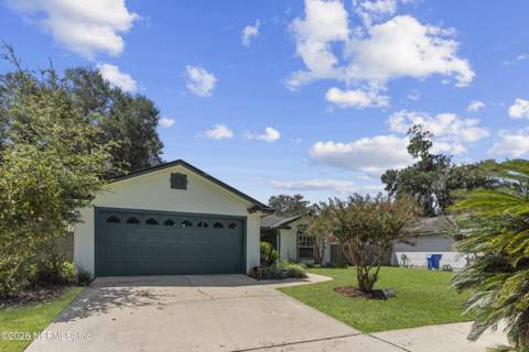 12490 Windy Willows Drive, Jacksonville FL - photo 7 of 59