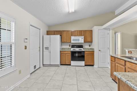 12490 Windy Willows Drive, Jacksonville FL - photo 20 of 59