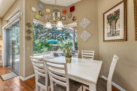 8982 Hunt Valley Drive, Jacksonville FL - photo 21 of 53
