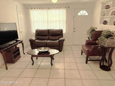 7047 Delisle Drive, Jacksonville FL - photo 11 of 31