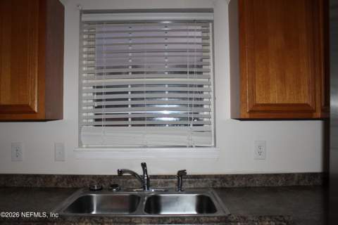 7181 Patience Court, Jacksonville FL - photo 11 of 30