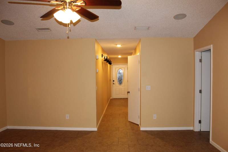 3 bedroom Single Family Residence at 7181 Patience Court, Pleasant Oaks, Jacksonville — photo 5