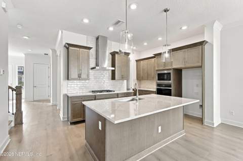 360 Blue Hampton Drive, Ponte Vedra FL - photo 8 of 29