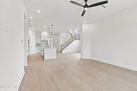 13011 Whispering Winds Drive, Jacksonville FL - photo 14 of 30