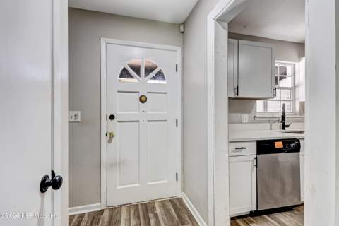 2824 Woodland Drive, Orange Park FL - photo 9 of 41