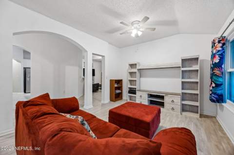86429 Riverwood Drive, Yulee FL - photo 13 of 56