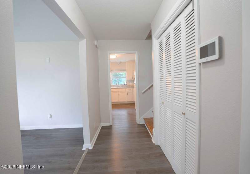 3 bedroom Single Family Residence at 6312 Romilly Drive, Oak Hill Terrace, Jacksonville — photo 5