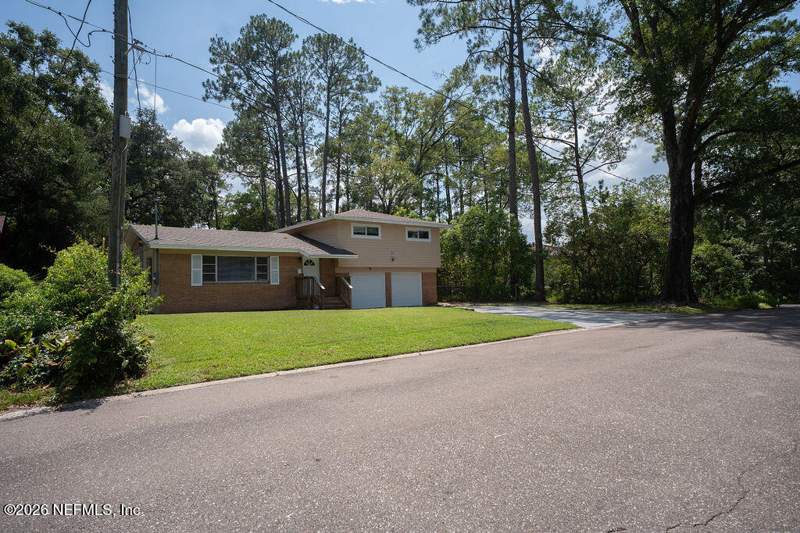 3 bedroom Single Family Residence at 6312 Romilly Drive, Oak Hill Terrace, Jacksonville — photo 2