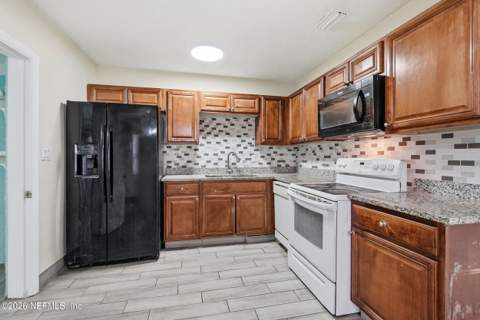 12003 Correa Court, Jacksonville FL - photo 9 of 23