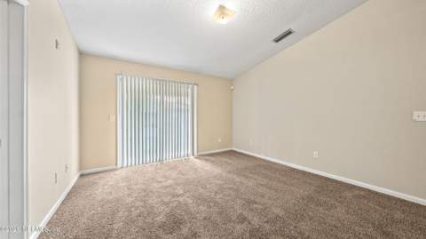 7064 Deer Lodge Circle #106, Jacksonville FL - photo 16 of 32