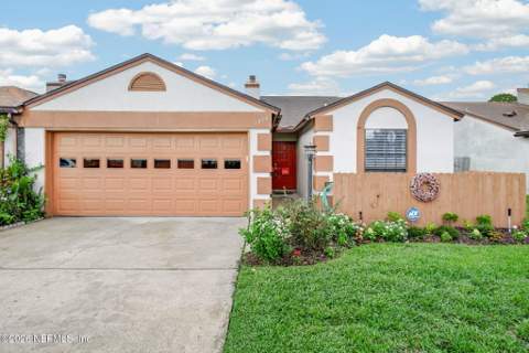 7814 Fawn Brook Circle, Jacksonville FL - photo 6 of 52