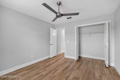 7814 Fawn Brook Circle, Jacksonville FL - photo 13 of 52
