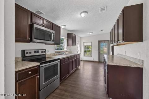 44326 Woodland Circle, Callahan FL - photo 19 of 94