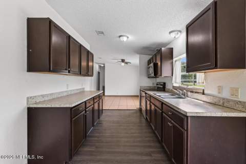 44326 Woodland Circle, Callahan FL - photo 21 of 94