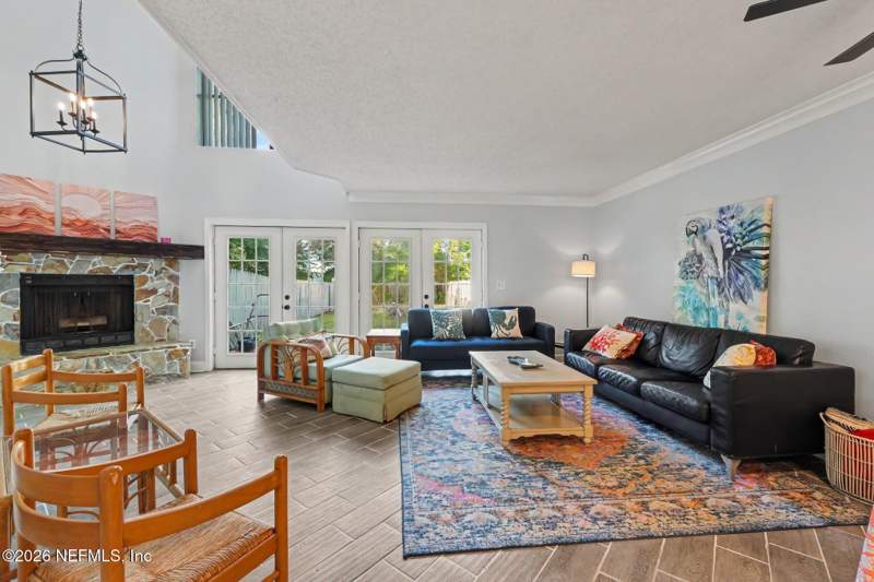 2 bedroom Townhouse at 10057 N Romaine Circle #2, Broodwood Forest, Jacksonville — photo 2