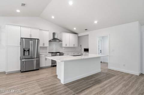 5182 Beige Street, Jacksonville FL - photo 7 of 40