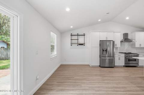 5182 Beige Street, Jacksonville FL - photo 10 of 40