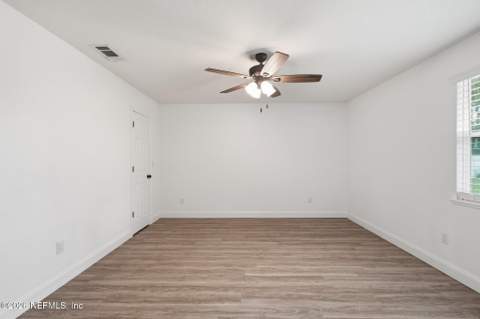 5182 Beige Street, Jacksonville FL - photo 23 of 40