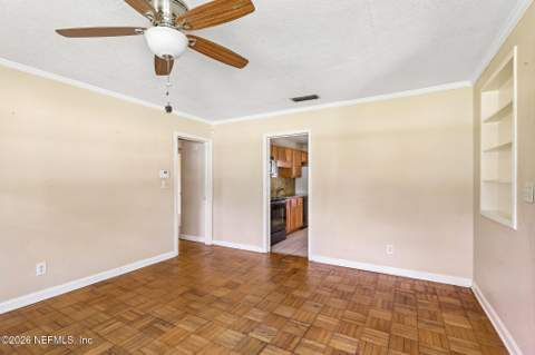 4912 Bridgewater Circle, Jacksonville FL - photo 7 of 22