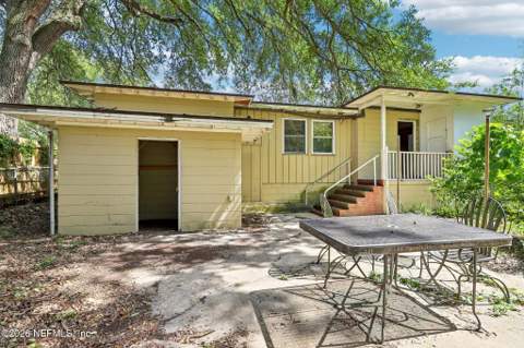 4912 Bridgewater Circle, Jacksonville FL - photo 18 of 22