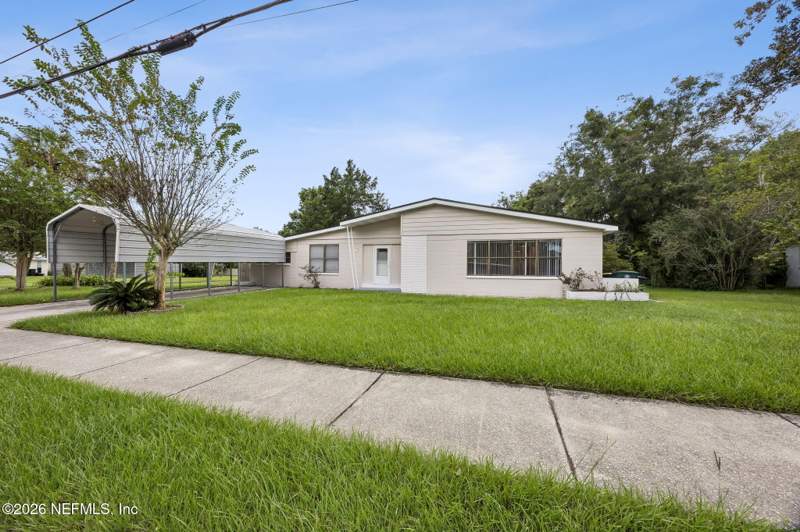 3 bedroom Single Family Residence at 8124 Sierra Madre Drive, San Jose Manor, Jacksonville — photo 3