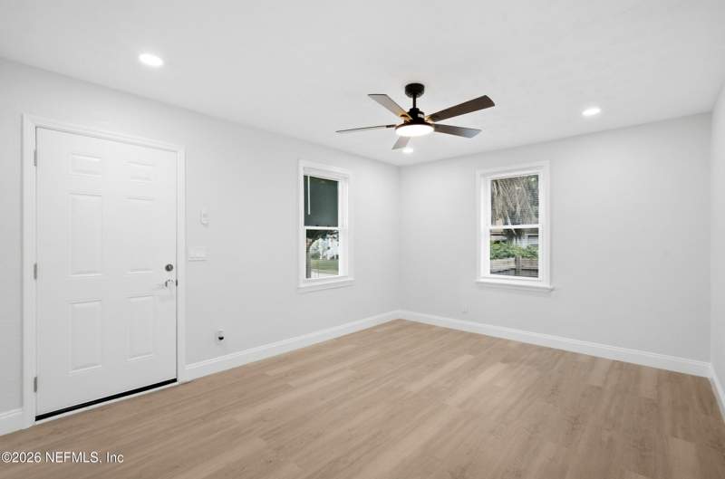 3 bedroom Single Family Residence at 4802 Louisa Terrace, Murray Terrace, Jacksonville — photo 5