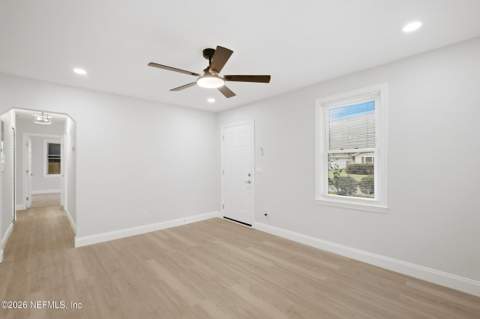 4802 Louisa Terrace, Jacksonville FL - photo 18 of 36