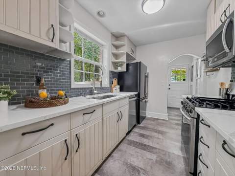 1528 Belmonte Avenue, Jacksonville FL - photo 18 of 53
