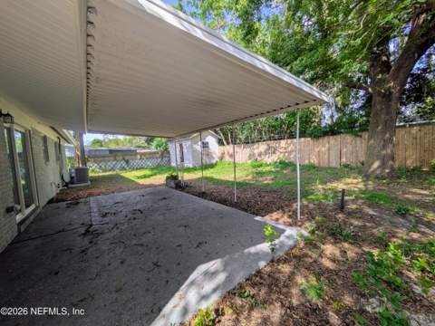 5725 Hillman Drive, Jacksonville FL - photo 17 of 20