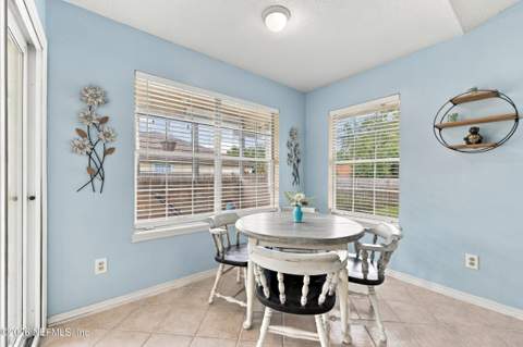 12441 Running River Road, Jacksonville FL - photo 9 of 40
