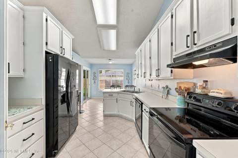 12441 Running River Road, Jacksonville FL - photo 6 of 40