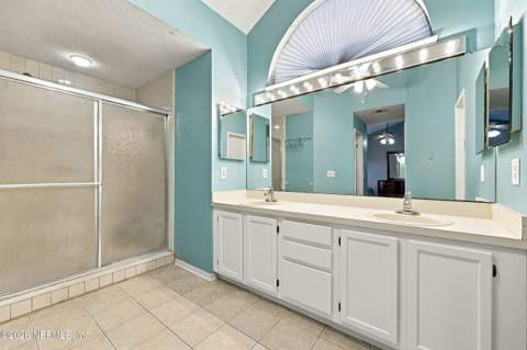 12441 Running River Road, Jacksonville FL - photo 12 of 40