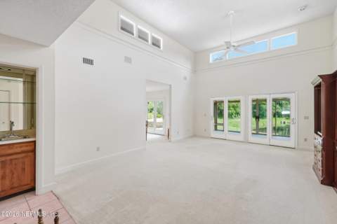 10105 Courtyards Place, Jacksonville FL - photo 8 of 59
